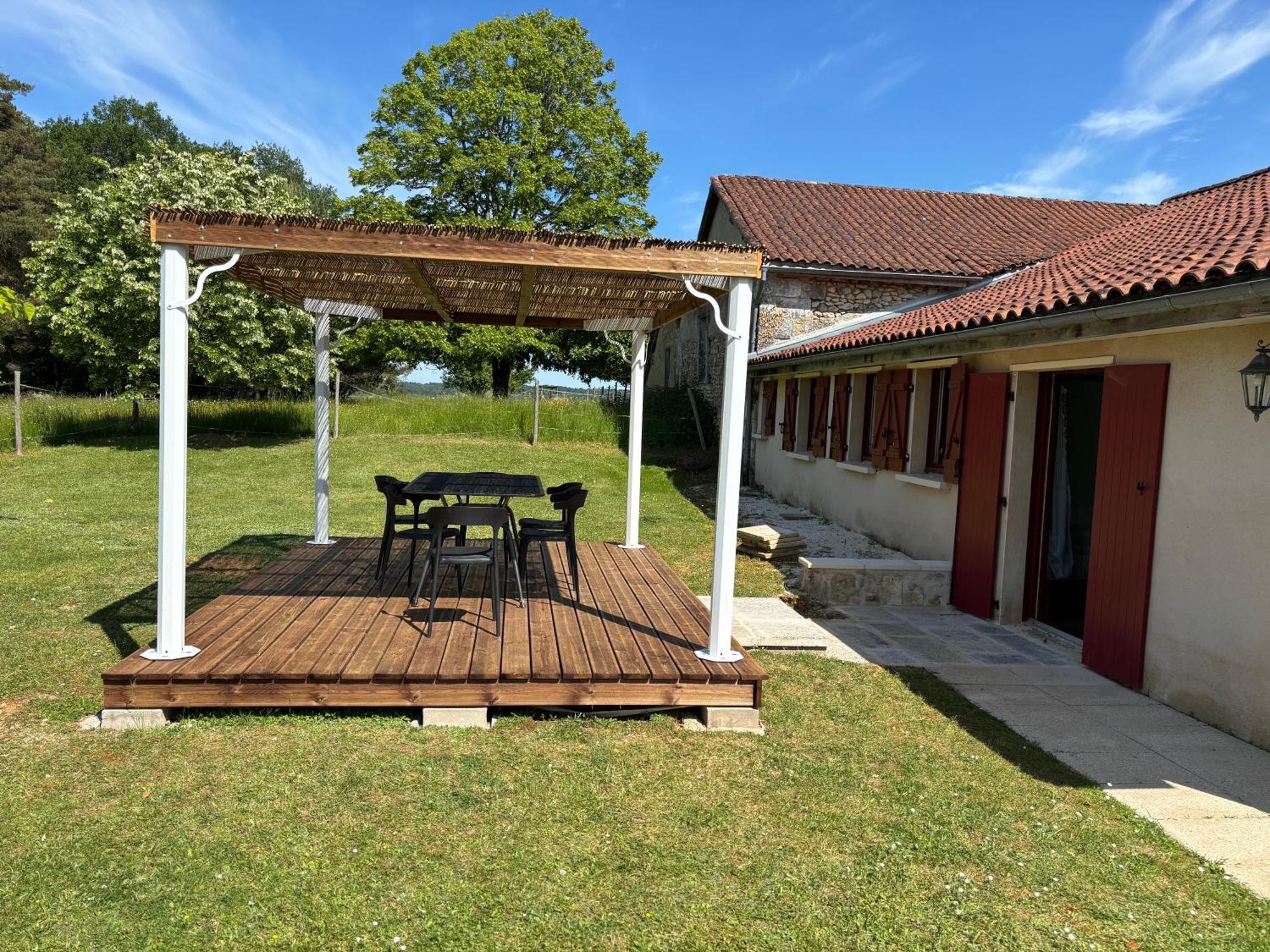 Charmant Logement Entier A La Campagne Sencenac-Puy-de-Fourches Exterior foto